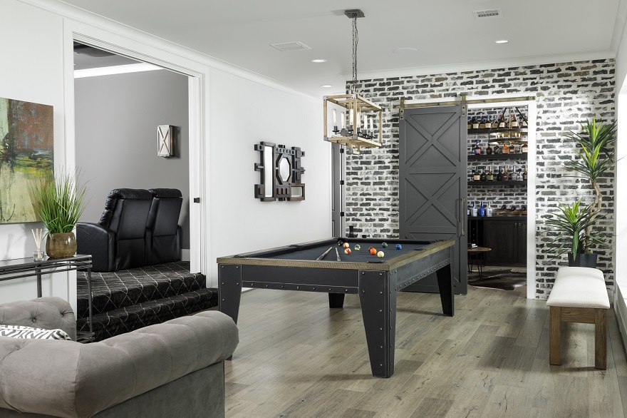 Game Room with pool table